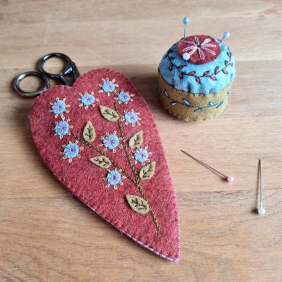 Kit à broder "couturière" en feutrine
