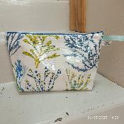 Trousse de Toilette  "Corail Bleu"
