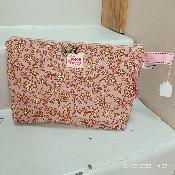 Trousse de Toilette  "AMOR"